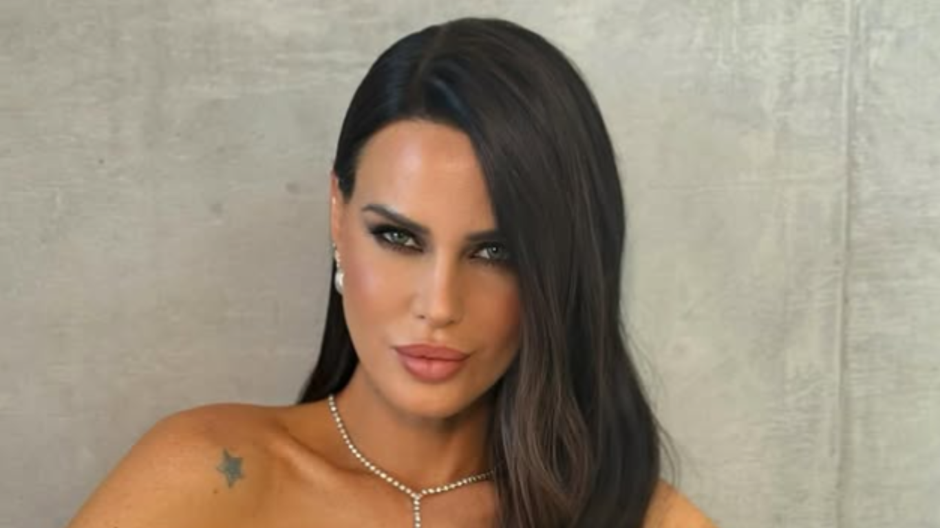 Winny Luus Erome - Júlia Garcia - Novinhas Juntas!